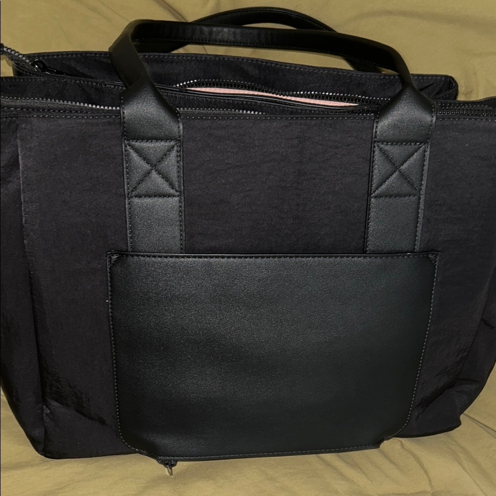 Poppy & Peonies Black Daily Tote Bag 🖤 - Picture 6 of 7